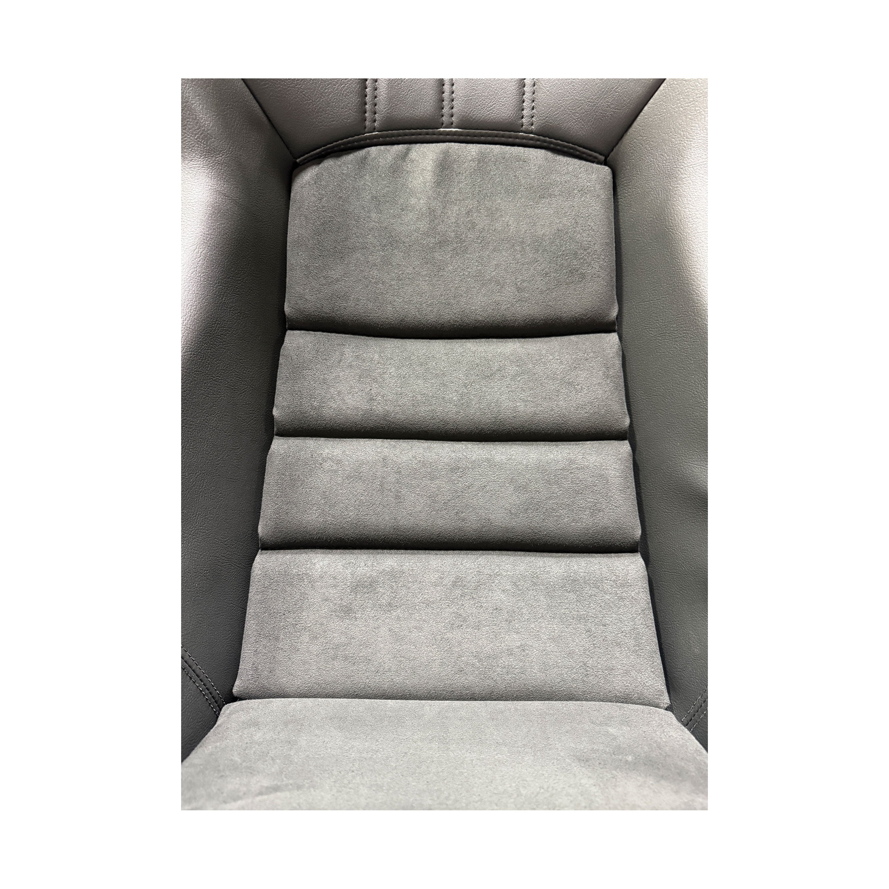 Cobra Nogaro dinamica back pad w/Cobra logo deleted